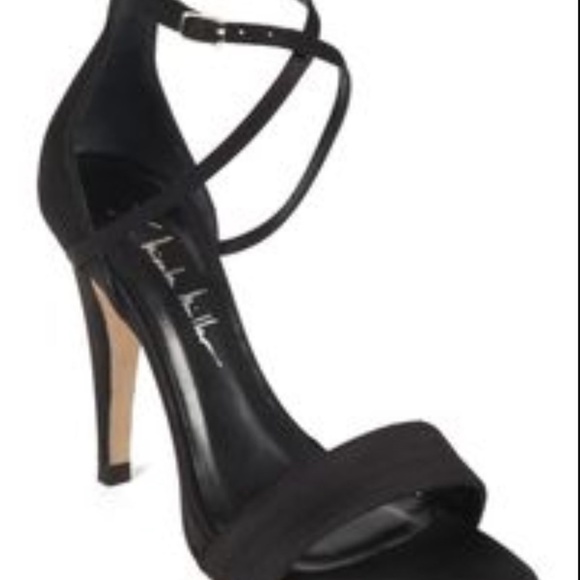 Nicole Miller Shoes | Nicole Miller Kelly Heels Black 7 Nib Strappy Toe ...